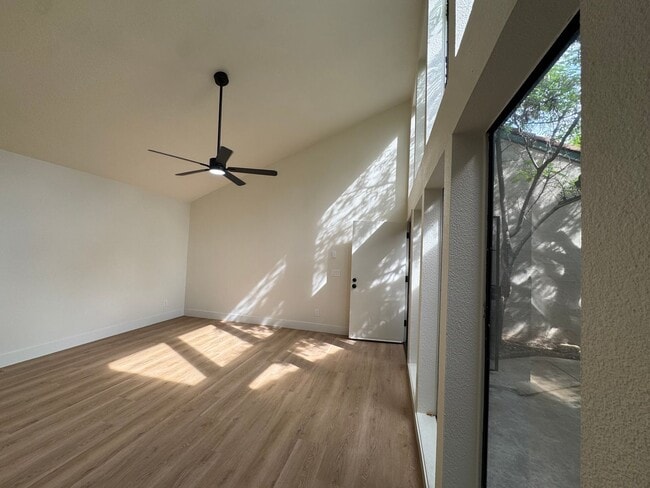 Building Photo - 5965 E Shields Ave