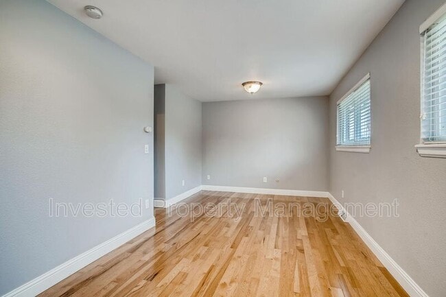 Building Photo - 7926 Ingalls St