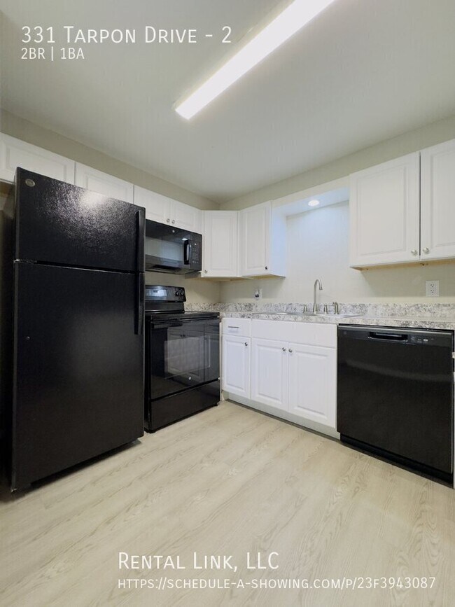 Building Photo - 331 Tarpon Dr