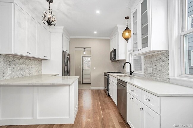 Building Photo - 145 Harrison Ave