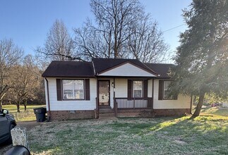 Building Photo - Move-In Ready 3 Bedroom 2 Bath Home in Antioch!