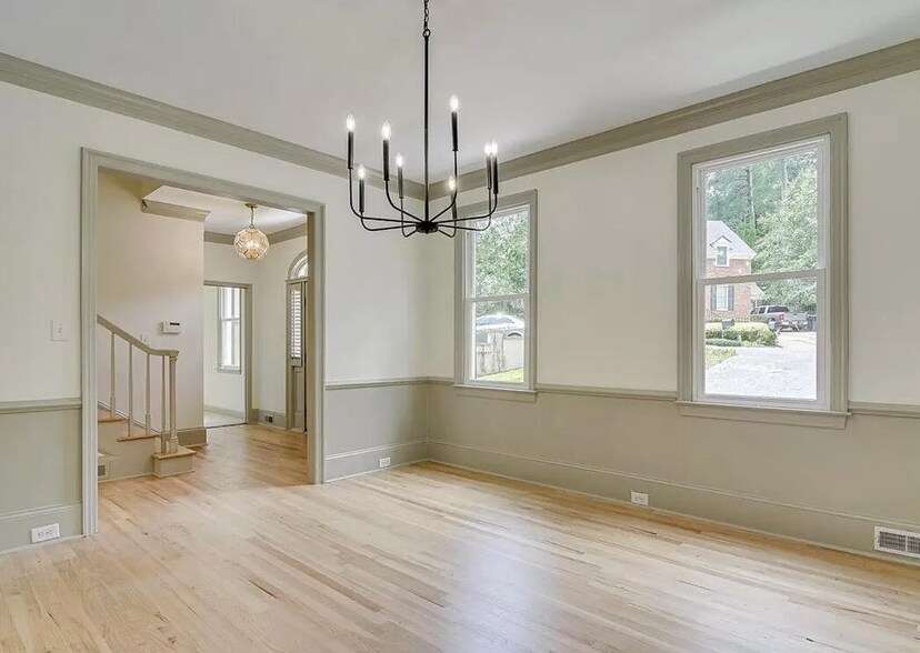 Dining - 94 Bristlecone Ln