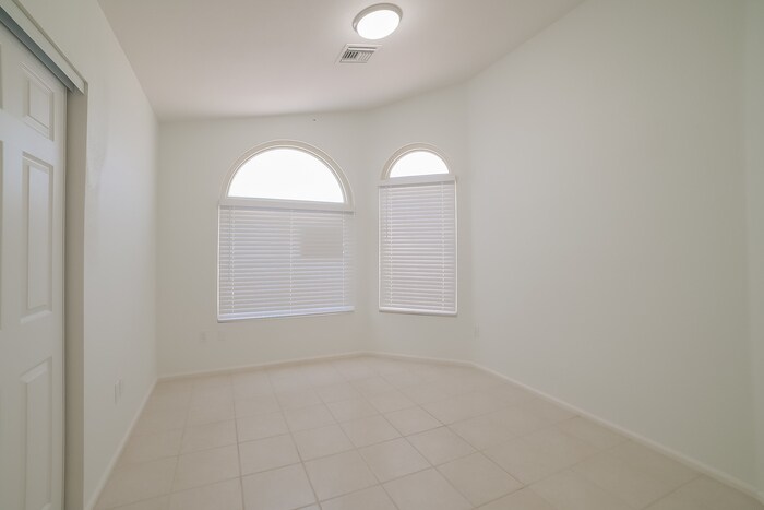 Building Photo - 17404 E Oro Grande Dr