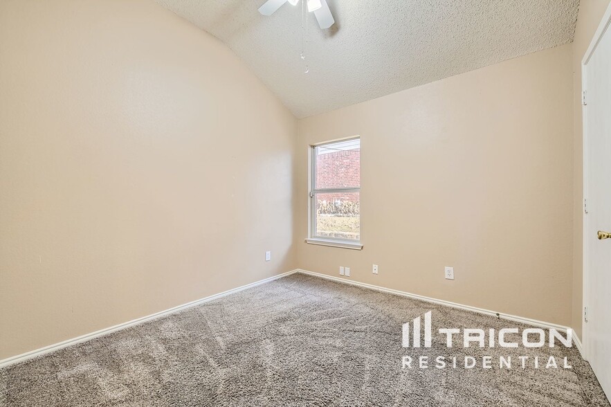 Building Photo - 5300 Yampa Trail