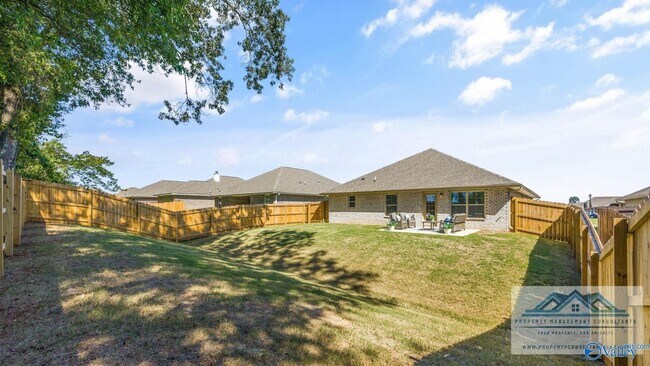Building Photo - 146 Abercorn Dr