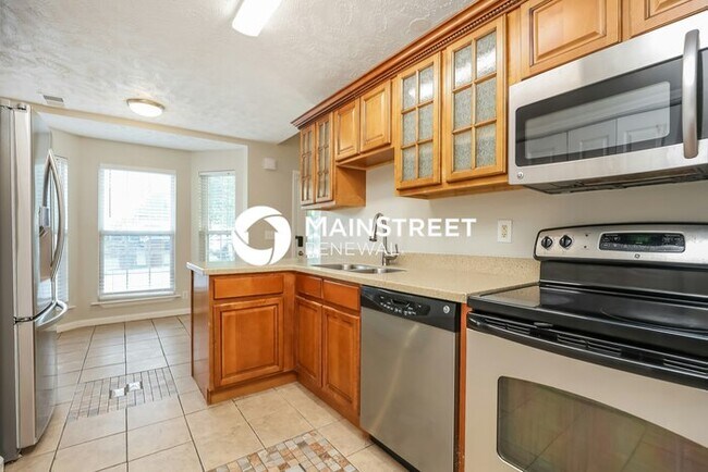 Building Photo - 3 Bedroom Pet-Friendly Home in MADISON, TN...