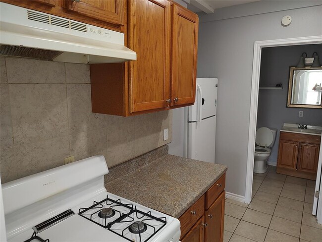 Building Photo - 2617 Wheless Ln