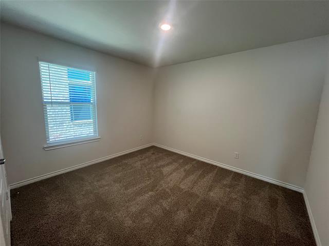 Building Photo - 2039 Liberty Crossing Ave