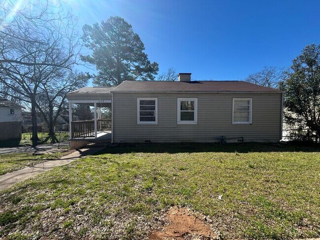 Primary Photo - 1429 47th St Ensley