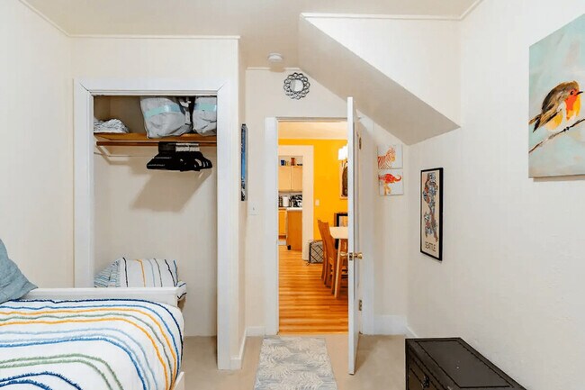 Building Photo - 756 N 76th St