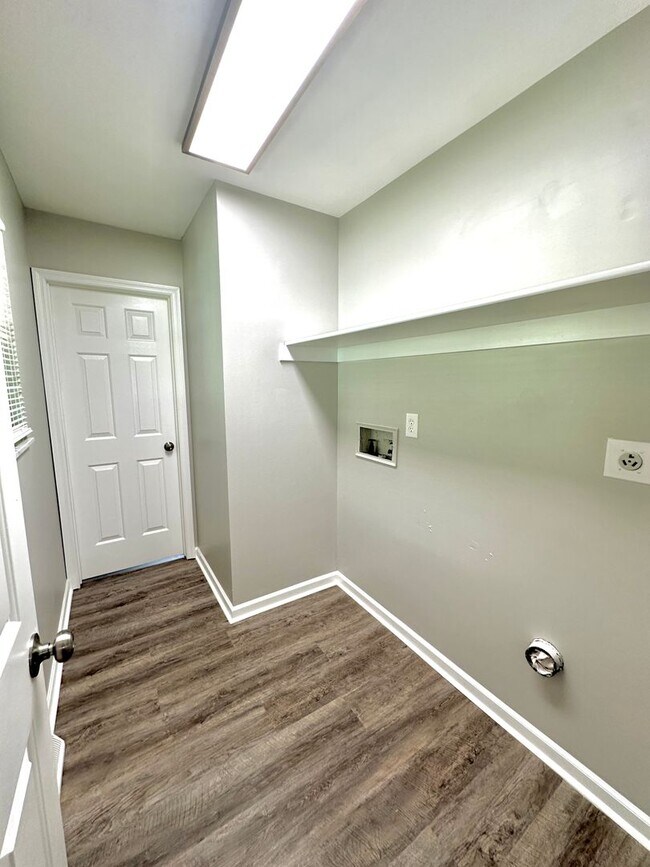 Building Photo - 4532 Timberwilde Dr