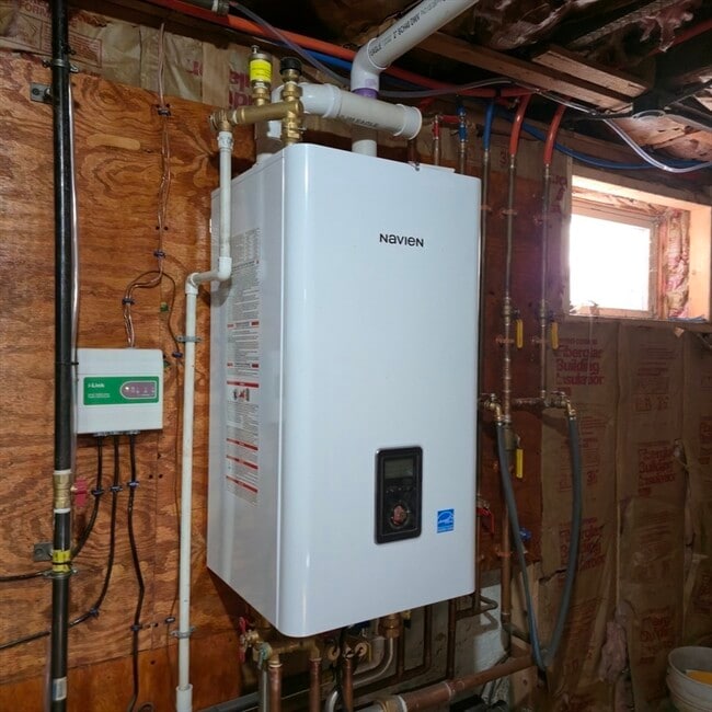 Building Photo - 22 Hope Ave