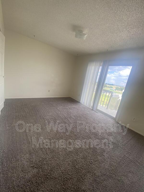 Building Photo - 70 12th St