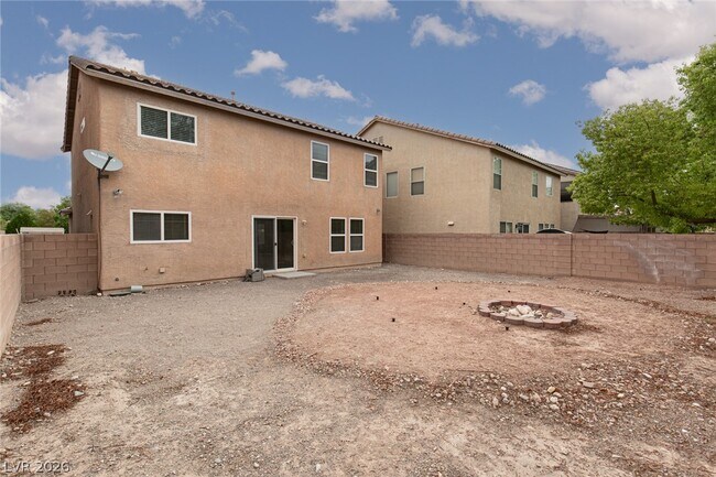 Building Photo - 275 Calvino Ave