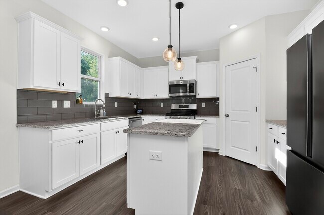 Building Photo - 7132 Wheyfield Dr