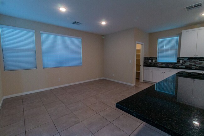 Building Photo - 544 Ruby Mesa Ave