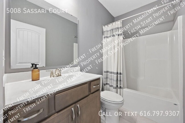 Building Photo - 5008 Sassari Ct