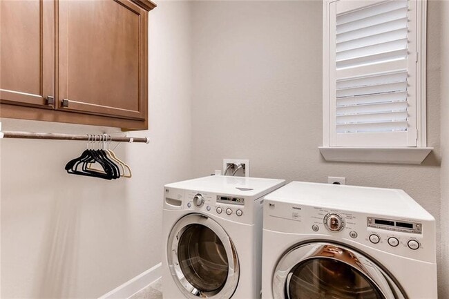 Building Photo - 3124 Pablo Way