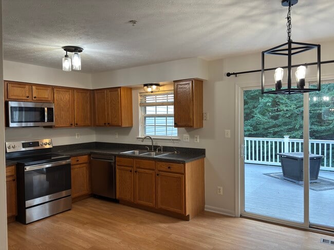 Building Photo - 526 Harbour Ct