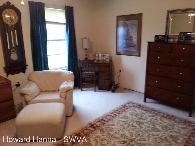 Building Photo - 3 br, 2.5 bath House - 76 Pinnacle Lane