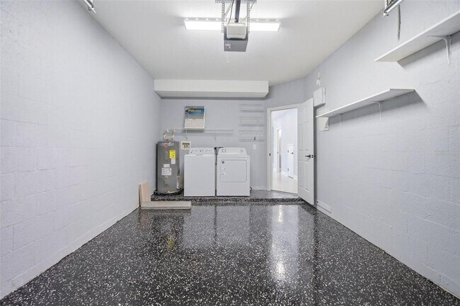 Building Photo - 20402 Needletree Dr