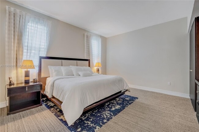 Building Photo - 5300 NW 87th Ave