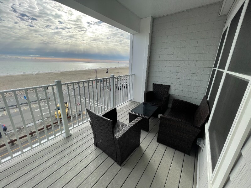 Building Photo - 315 Ocean Blvd