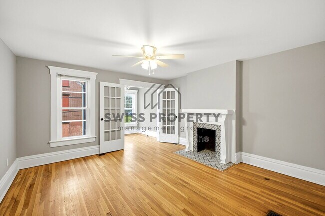 Building Photo - 342 Taylor Ave