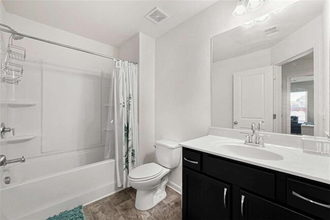 Building Photo - 2311 Candy Ln