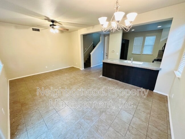 Building Photo - 4042 Trenton Ave