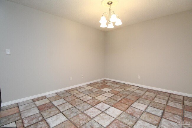 Building Photo - 5250 Powrie Dr
