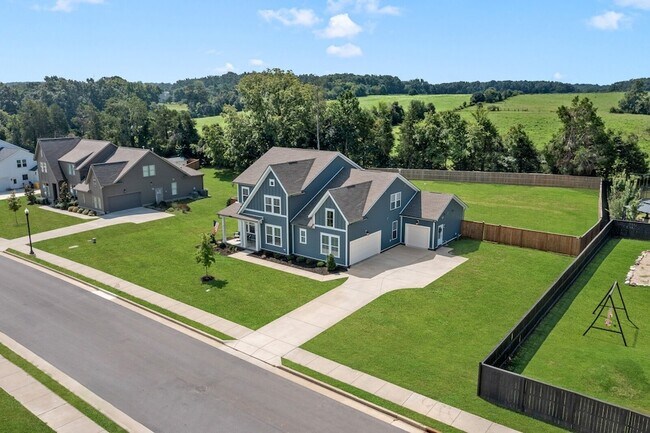 Building Photo - 7219 Adenborough Dr