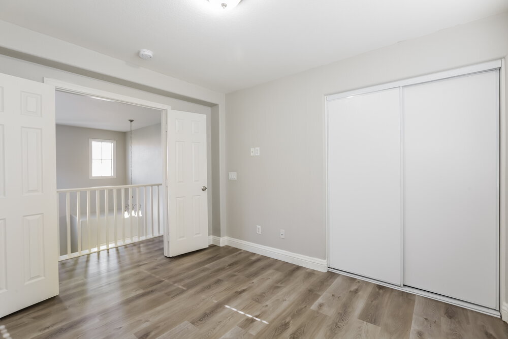 Building Photo - 1857 Bayhurst Ave