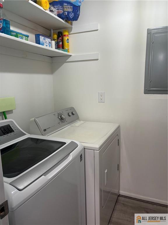 Building Photo - 802 Lindsey Ct