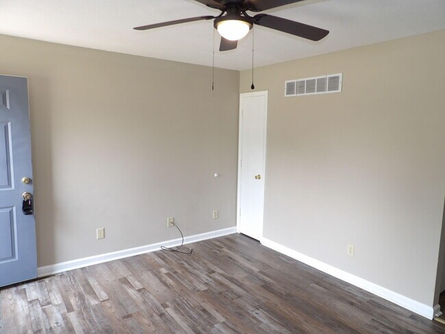 Building Photo - 60 American Way