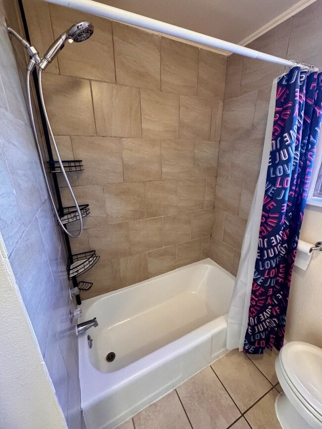 Building Photo - Move-In Ready 4BR Home with Finished Basement, Flex Space & Large Yard