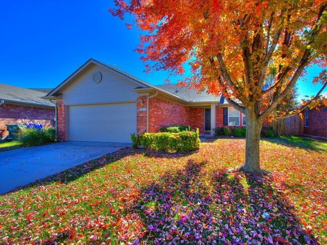 Building Photo - Charming 3 Bed, 2 Bath Home for Rent in Norman!