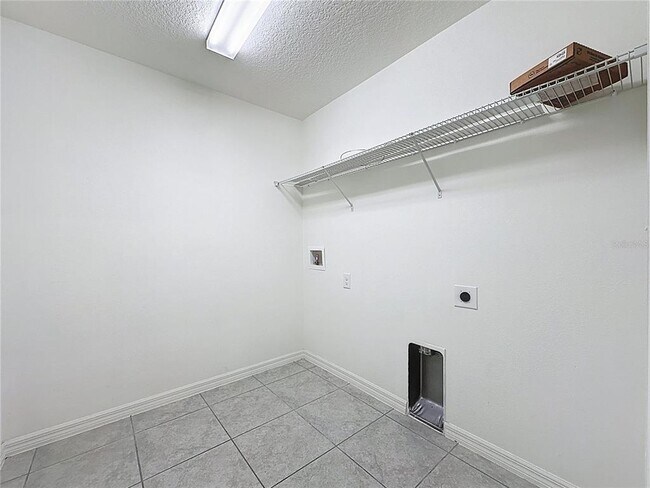 Building Photo - 707 Scrub Oak Hammock Rd