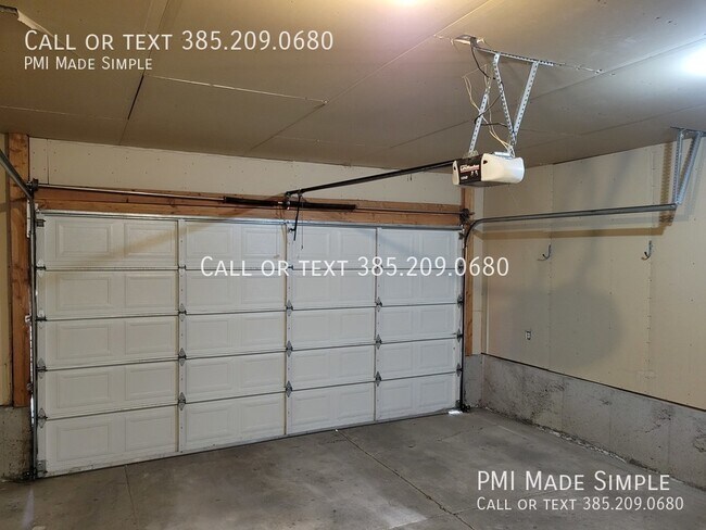 Building Photo - 483 N 1220 W