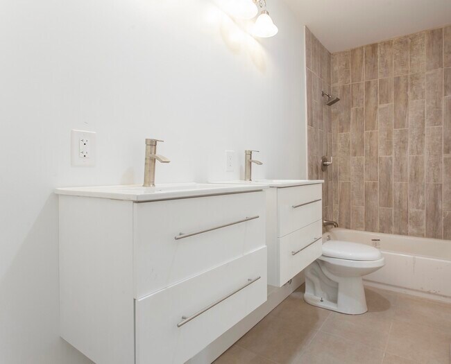 Unit 3 - 5011 Chester Ave