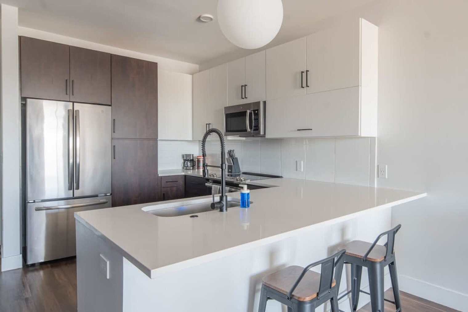 Building Photo - 701 W Rio Salado Pkwy