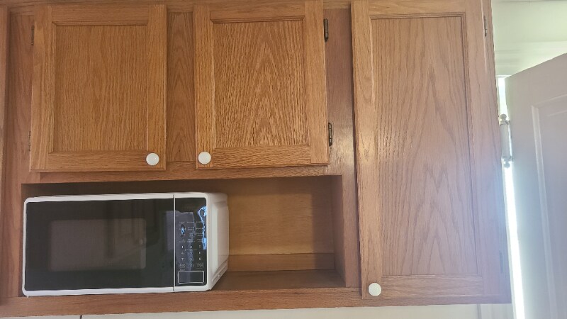 Building Photo - 210 E Pine St