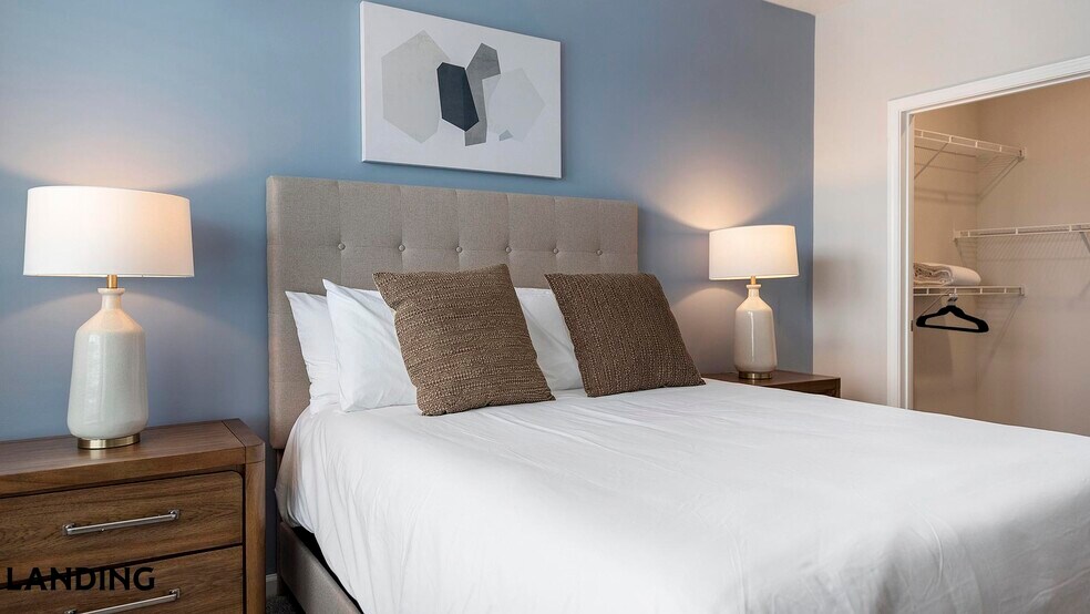 Building Photo - 5340 Periwinkle Hl Ave