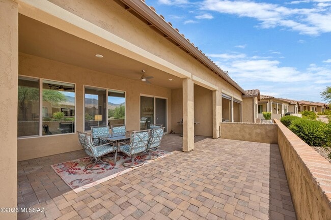Building Photo - 39589 S Summerwood Dr