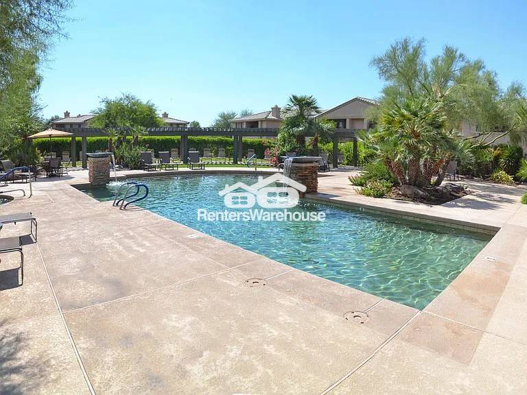Building Photo - 16013 S Desert Foothills Pkwy