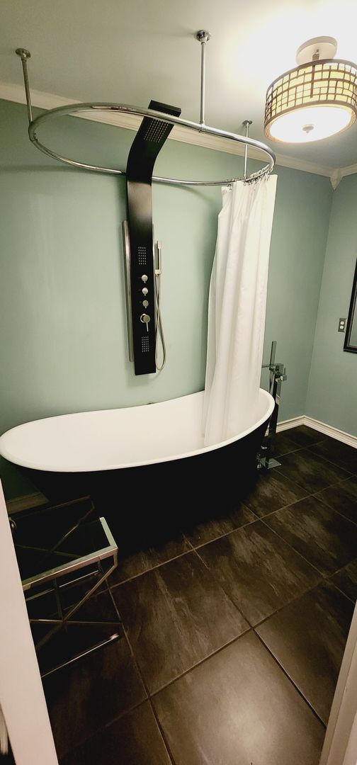 Building Photo - Hidden Gem for Rent in Highland Park!!