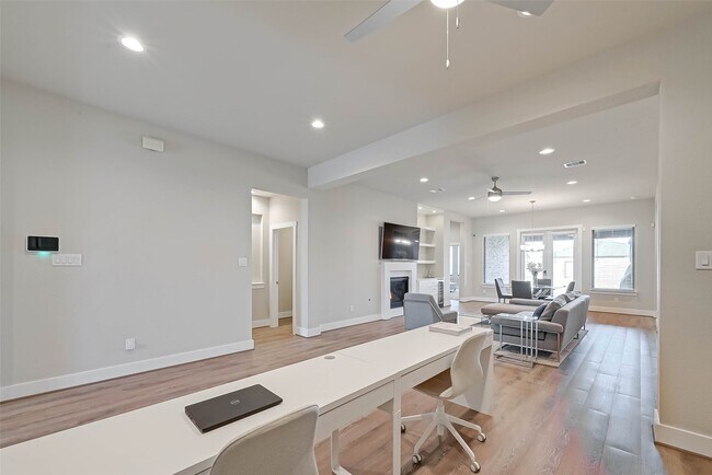 Building Photo - 3514 Matterhorn Dr