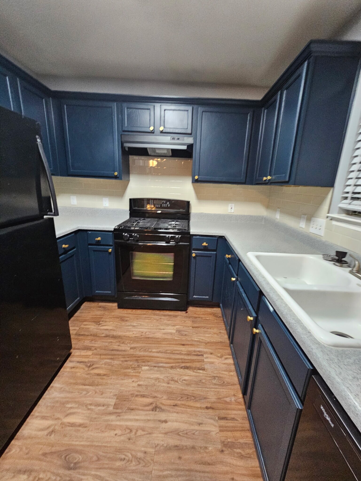 Kitchen - 511 Brian Ln