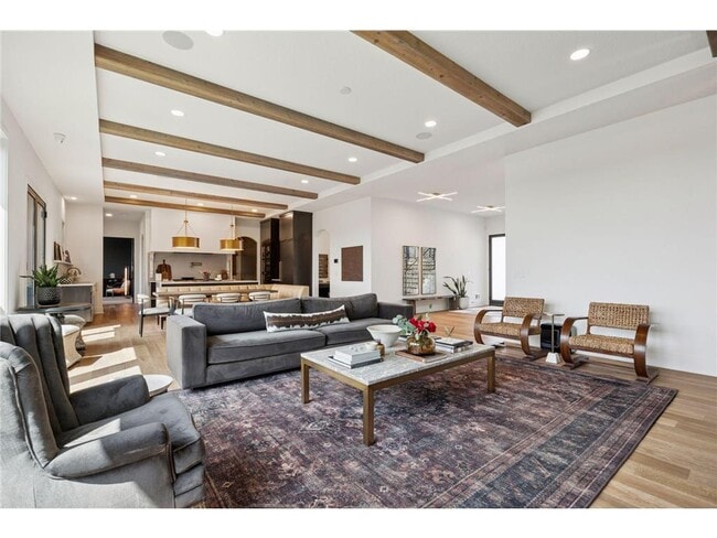 Building Photo - 6297 Yuma Ln N