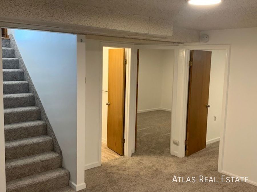 Building Photo - 12 Zenobia St